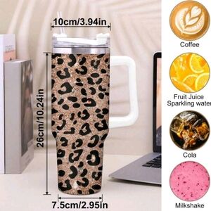 Stylish Leopard Print Travel Mug with White Handle